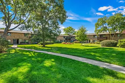 2632 N Windsor Drive #102, Arlington Heights, IL 60004 - Photo 23