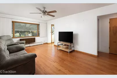 8740 W Palmer Street, River Grove, IL 60171 - Photo 3