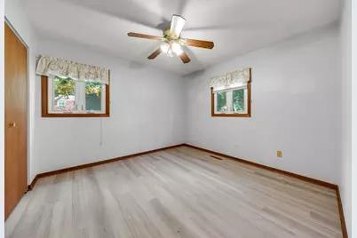 8910 Memory Trail, Wonder Lake, IL 60097 - Photo 13