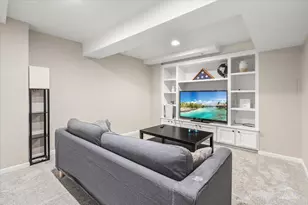 2010 Ivy Ridge Dr, Hoffman Estates, IL 60192 - Photo 31