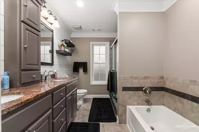 255 Mayfair Lane, South Elgin, IL 60177 - Photo 21