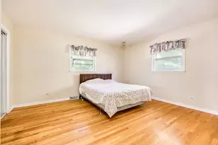 1038 S Sunset Ave, Elmhurst, IL 60126 - Photo 13