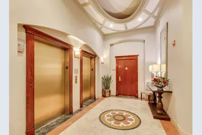 230 W Division Street #1407, Chicago, IL 60610 - Photo 35