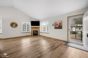 1664 Willow Cir Dr, Crest Hill, IL 60403 - Photo 7