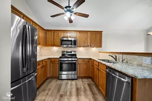 1664 Willow Cir Dr, Crest Hill, IL 60403 - Photo 11