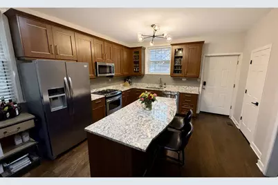 1635 W Beach Avenue #1, Chicago, IL 60622 - Photo 5
