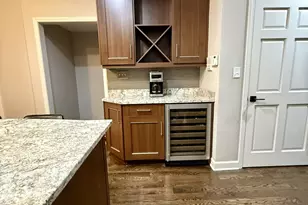 1635 W Beach Ave, Chicago, IL 60622 - Photo 7