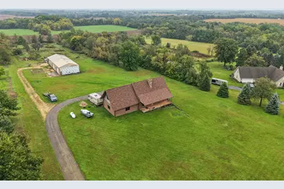 21205 County Line Road, South Beloit, IL 61080 - Photo 27
