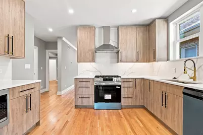 2711 N 77th Avenue, Elmwood Park, IL 60707 - Photo 7