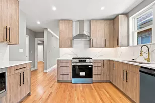 2711 N 77th Ave, Elmwood Park, IL 60707 - Photo 7