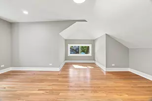 2711 N 77th Ave, Elmwood Park, IL 60707 - Photo 17