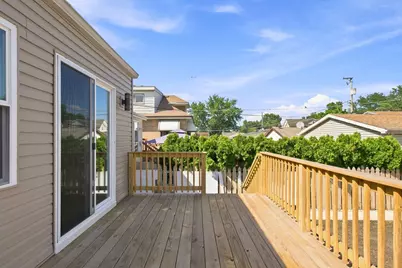 2711 N 77th Avenue, Elmwood Park, IL 60707 - Photo 33
