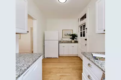408 Ridge Avenue #22-2, Evanston, IL 60202 - Photo 17