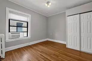 1239 W Greenleaf Ave, Chicago, IL 60626 - Photo 9