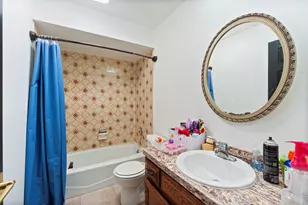 4259 Lake Park Ave, Gurnee, IL 60031 - Photo 19