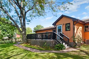 4259 Lake Park Ave, Gurnee, IL 60031 - Photo 5