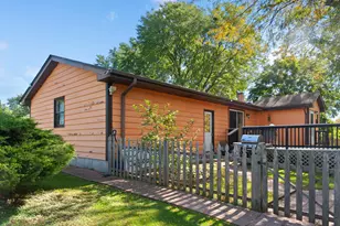 4259 Lake Park Ave, Gurnee, IL 60031 - Photo 3