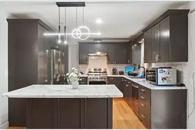4259 Lake Park Avenue, Gurnee, IL 60031 - Photo 11