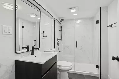 7000 S Eberhart Avenue, Chicago, IL 60637 - Photo 13