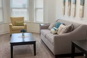 7000 S Eberhart Ave, Chicago, IL 60637 - Photo 5