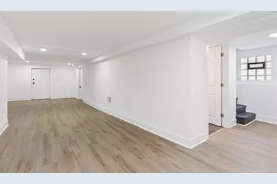 7000 S Eberhart Avenue, Chicago, IL 60637 - Photo 15