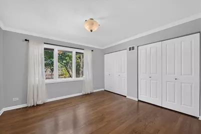 2725 E Bel Aire Drive, Arlington Heights, IL 60004 - Photo 21