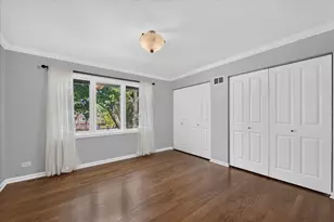 2725 E Bel Aire Dr, Arlington Heights, IL 60004 - Photo 21