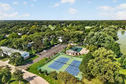 2725 E Bel Aire Drive, Arlington Heights, IL 60004 - Photo 33