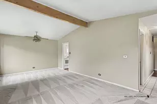 16 W Jeffery Ave, Wheeling, IL 60090 - Photo 3