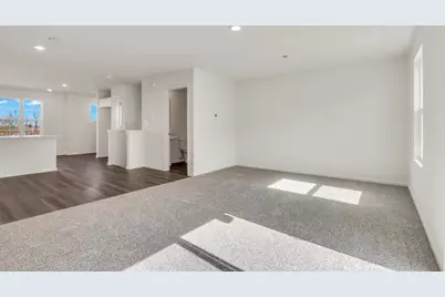 2744 Arrowhead Drive, Pingree Grove, IL 60140 - Photo 15