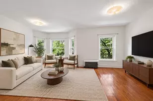5715 S Blackstone Ave, Chicago, IL 60637 - Photo 3