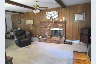 74 Hillcrest Drive, Clifton, IL 61727 - Photo 7