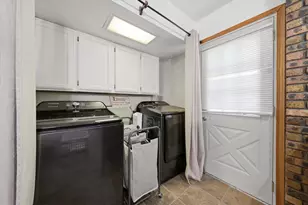 6743 106th Pl, Chicago Ridge, IL 60415 - Photo 29