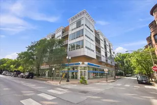 3920 N Sheridan Rd, Chicago, IL 60613 - Photo 1