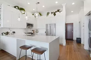 3920 N Sheridan Rd, Chicago, IL 60613 - Photo 3
