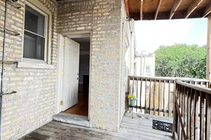 2707 W Glenlake Ave, Chicago, IL 60659 - Photo 19