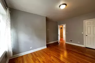 2707 W Glenlake Ave, Chicago, IL 60659 - Photo 9