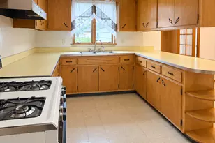 3304 Saddle Dr, Joliet, IL 60435 - Photo 3