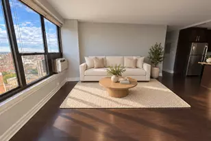 2930 N Sheridan Rd, Chicago, IL 60657 - Photo 17