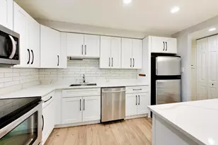 4334 N Clarendon Ave, Chicago, IL 60613 - Photo 5
