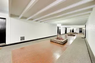 4334 N Clarendon Ave, Chicago, IL 60613 - Photo 3