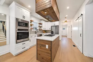 6148 S Moody Ave, Chicago, IL 60638 - Photo 5