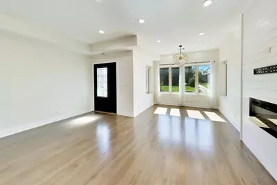 350 E 50th Street #1, Chicago, IL 60615 - Photo 5