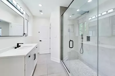 350 E 50th Street #1, Chicago, IL 60615 - Photo 17
