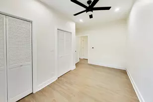 350 E 50th St, Chicago, IL 60615 - Photo 19
