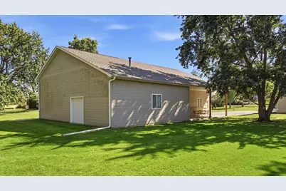 3429 Wolf Road, Oswego, IL 60543 - Photo 9