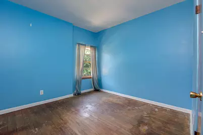 11347 S Saint Lawrence Avenue, Chicago, IL 60628 - Photo 11