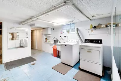 5753 W Giddings Street, Chicago, IL 60630 - Photo 35