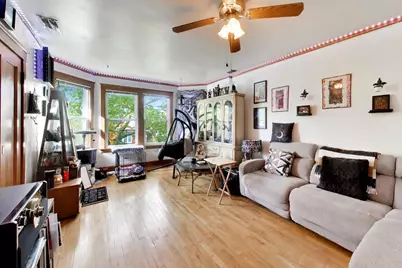 5753 W Giddings Street, Chicago, IL 60630 - Photo 19