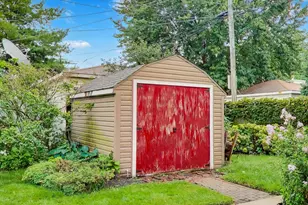 5753 W Giddings St, Chicago, IL 60630 - Photo 43